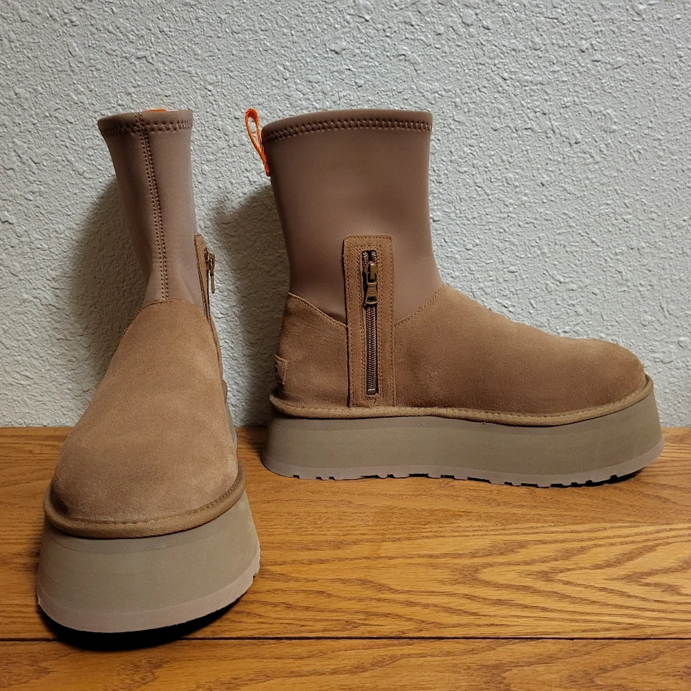 NWOB UGG Tan Classic Dipper Platform Boots Size 11